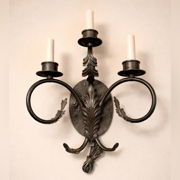 Elegant Black Iron Wall Sconce - Picture 2 of 6